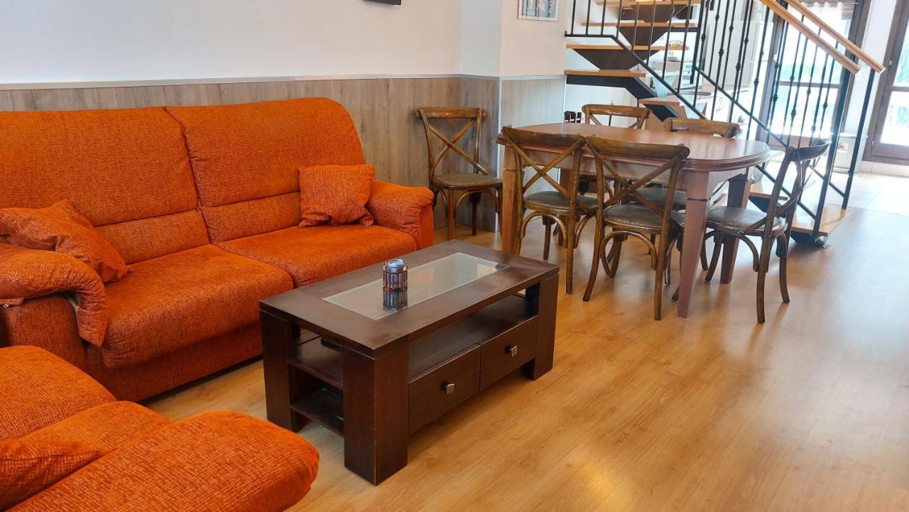 Apartamentos Castiello De Jaca 3000 エクステリア 写真
