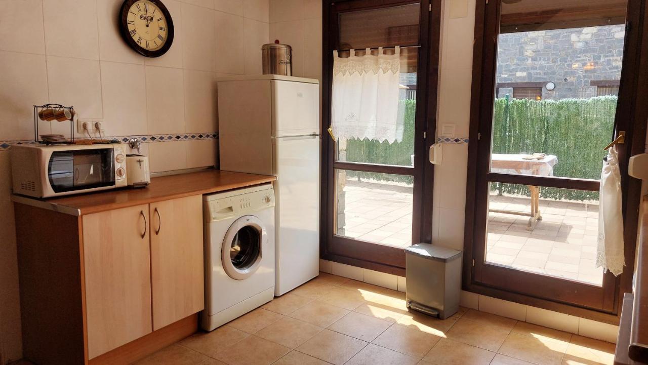 Apartamentos Castiello De Jaca 3000 エクステリア 写真